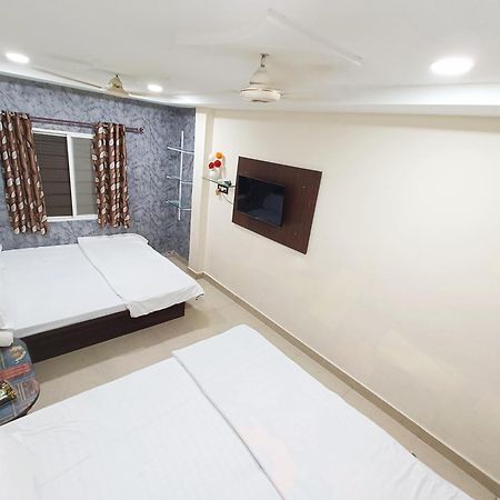 Fabhotel Shipra Ujjain Bagian luar foto